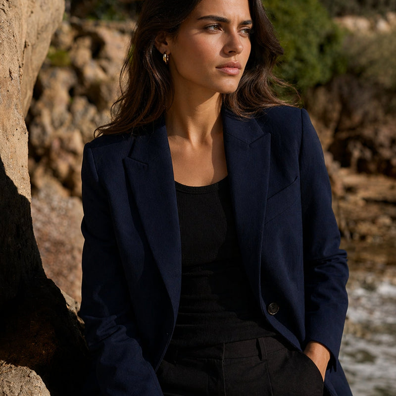 Women’s Light Outerwear