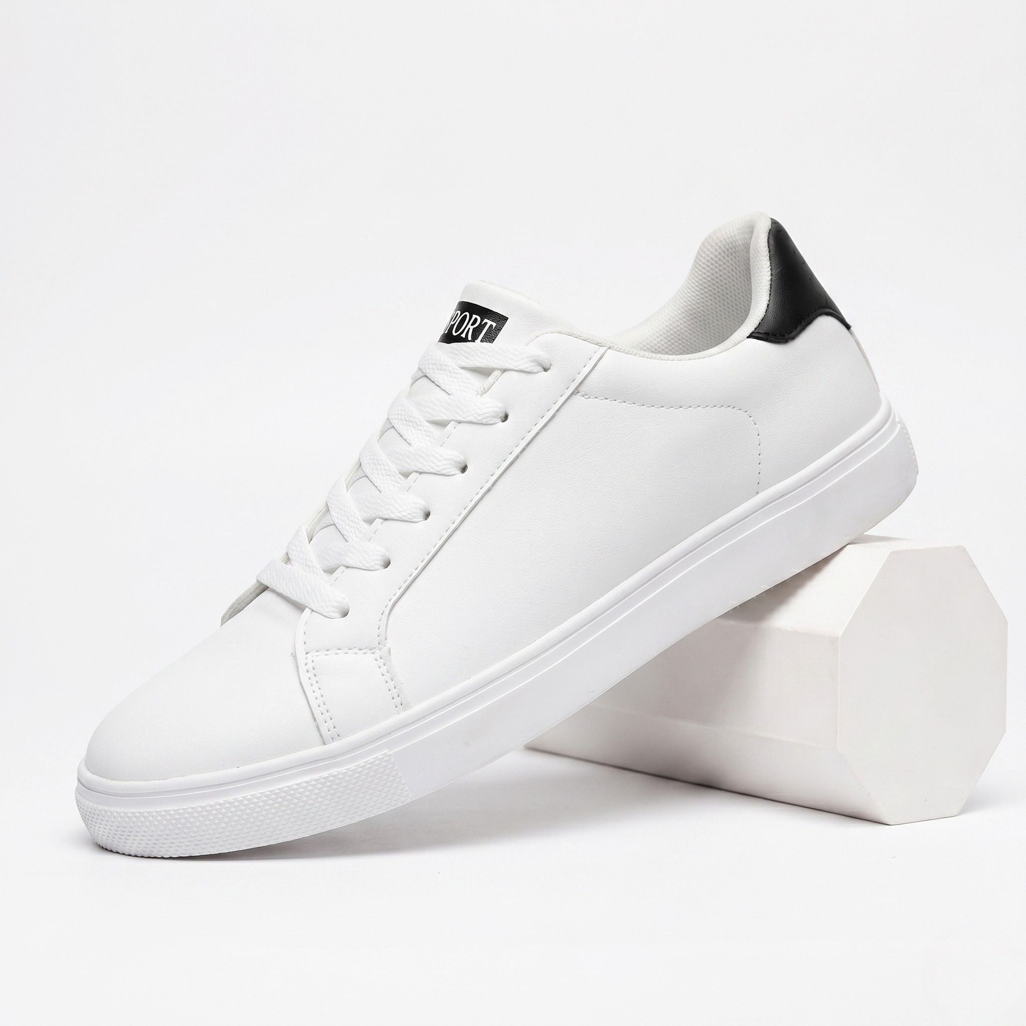 Men’s Minimalist Low Sneakers Lace-Up