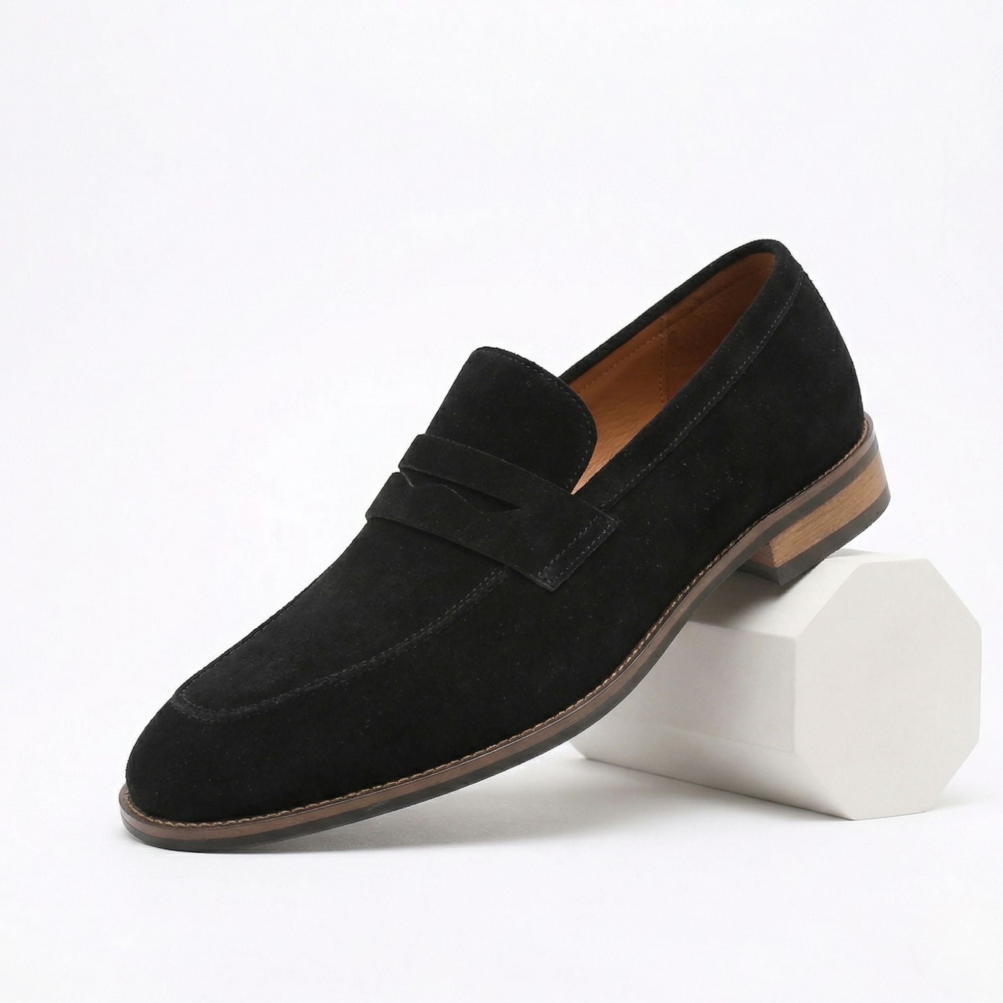Men’s Leather Shoes Comfortable Daily Wear Classic Loafers