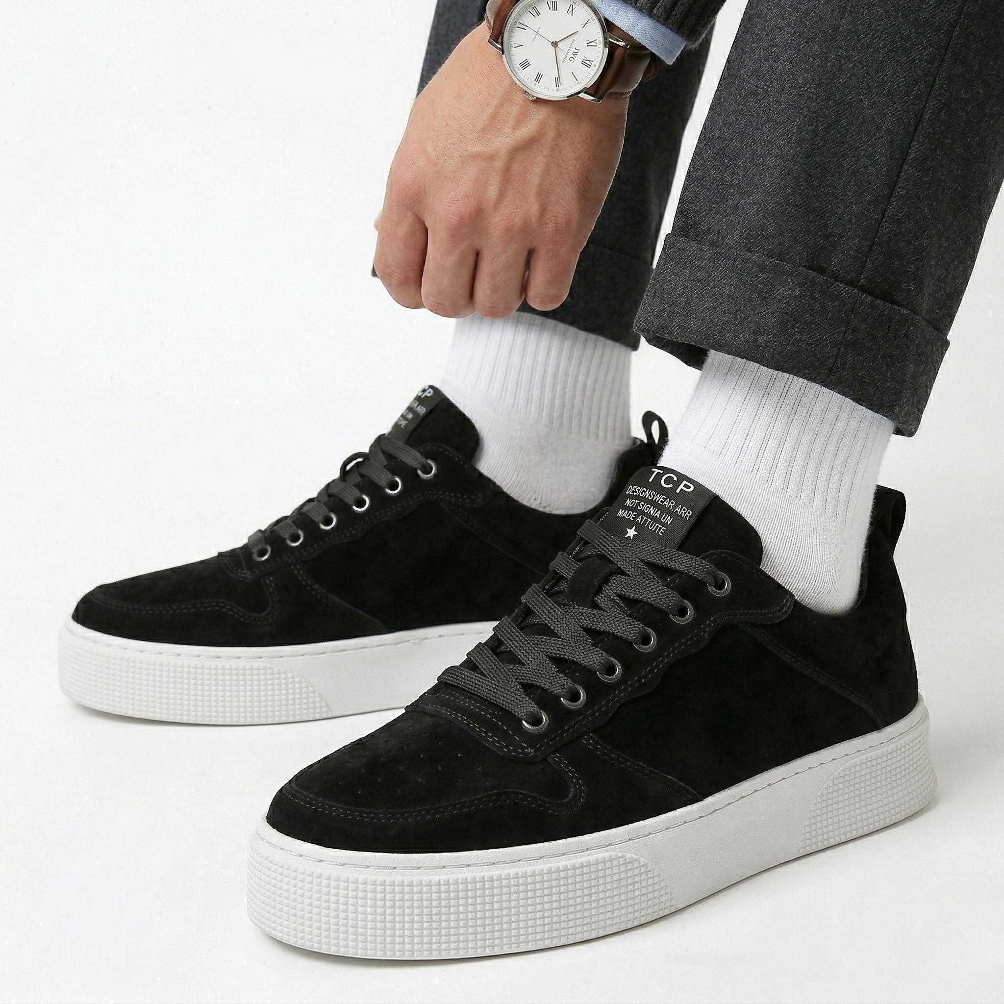 Men’s Breathable Casual Sneakers Comfortable Everyday Walking