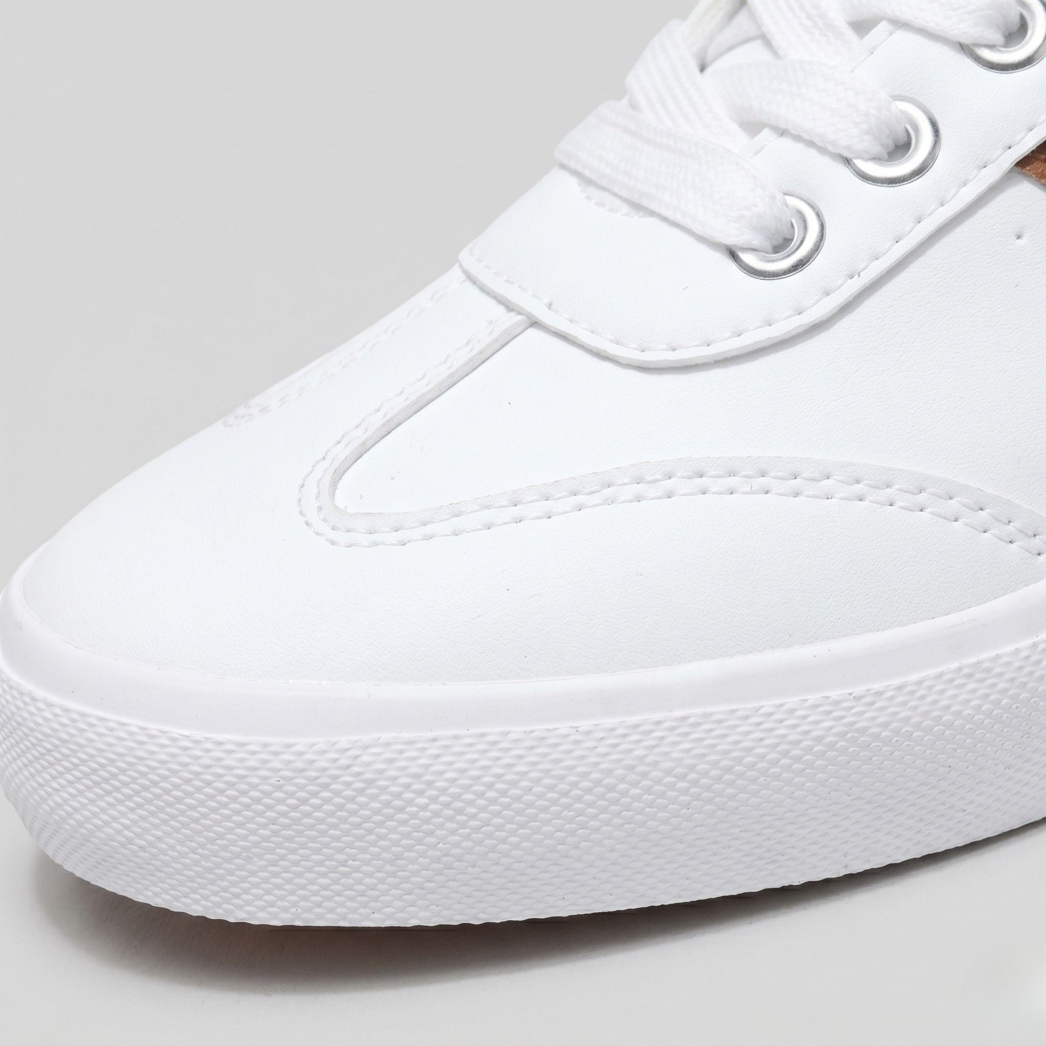 Men's Low Sneakers Lace-Up Stripe Contrast Panel