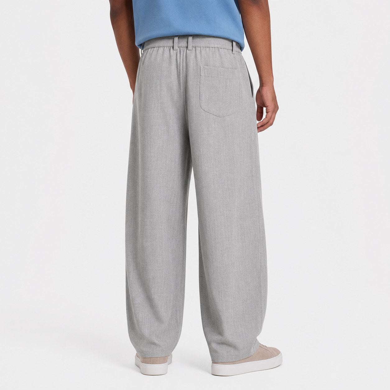 Grey men's wide-leg pleated trousers back view