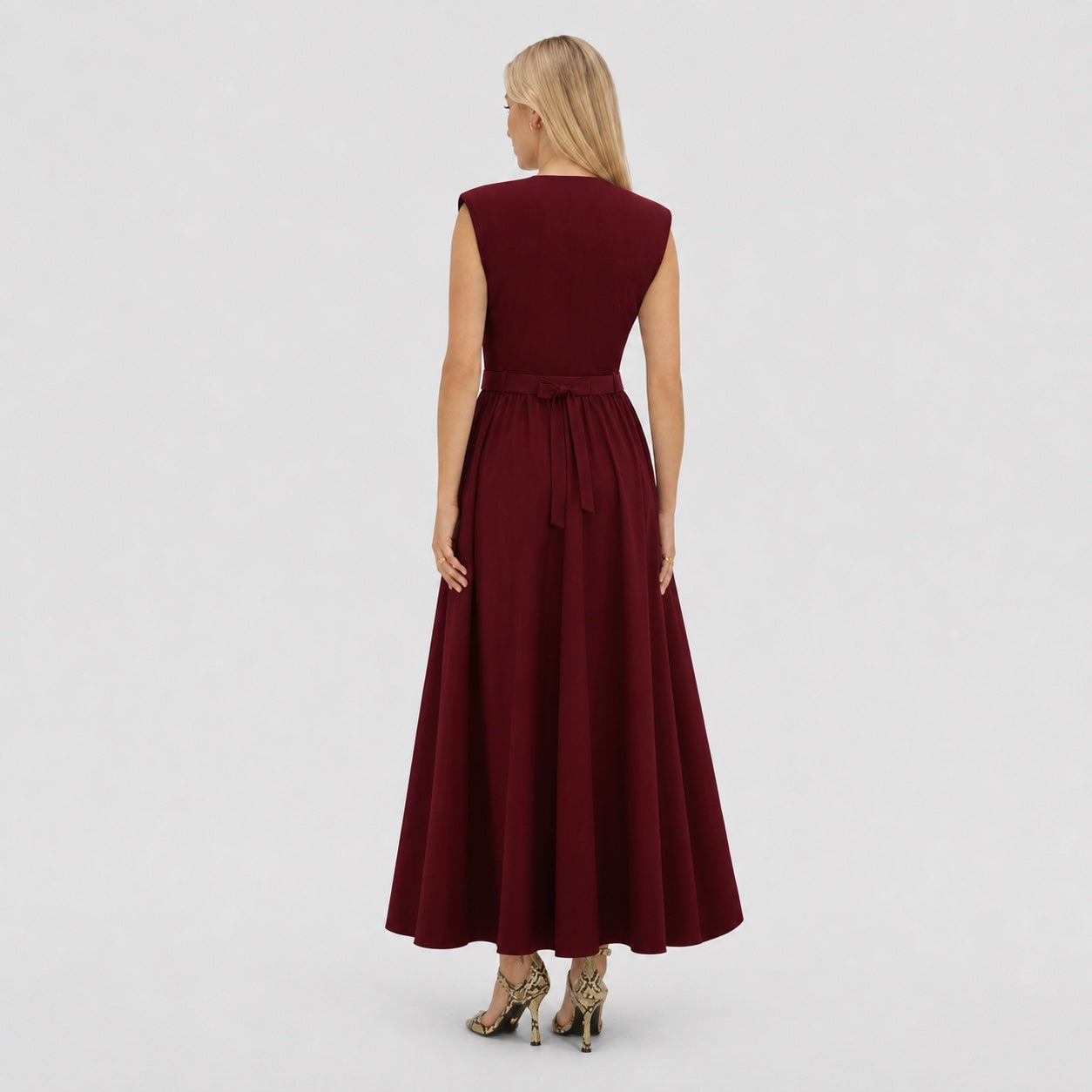 batch66_wine-red_model_3-2_back.jpg