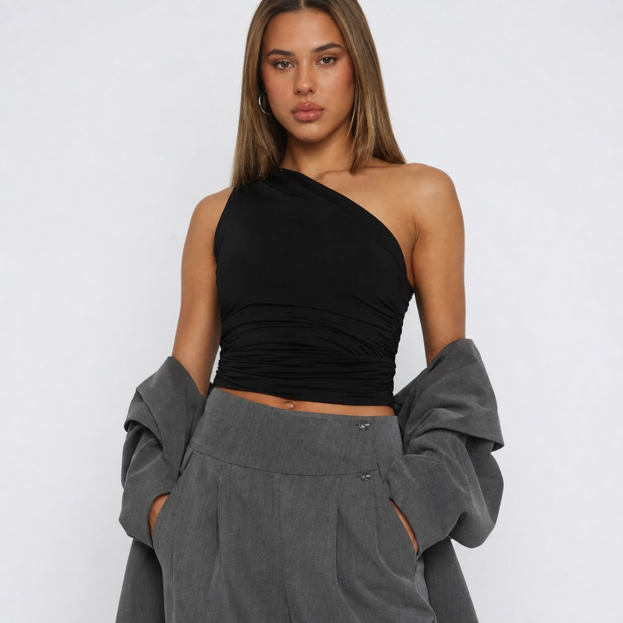 batch69_black_model_1-1_front.jpg