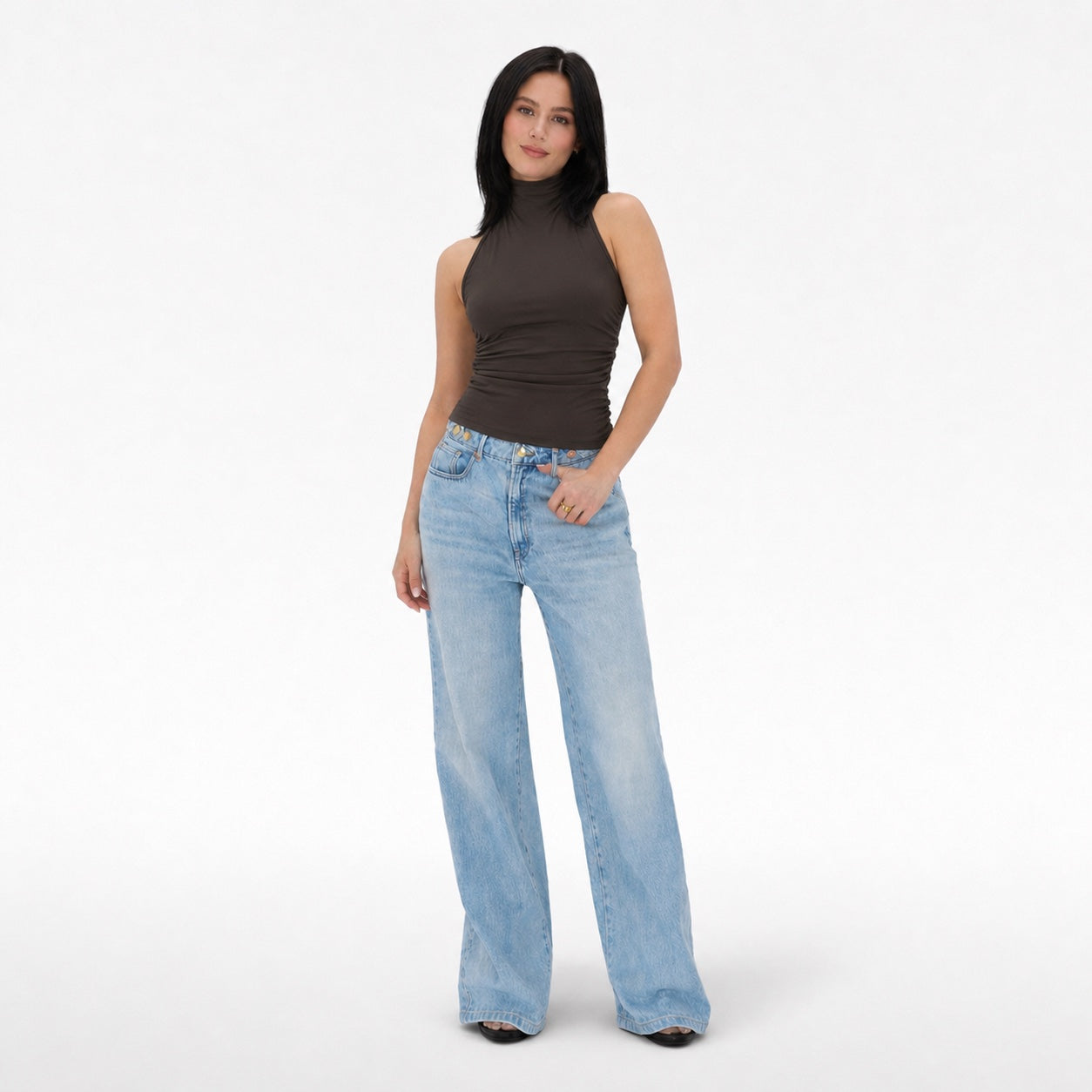 batch70_brown_model_2-4_front.jpg